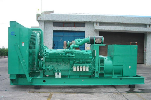 五河工厂发电机应急发电时如何更准确地检查发电机状态？