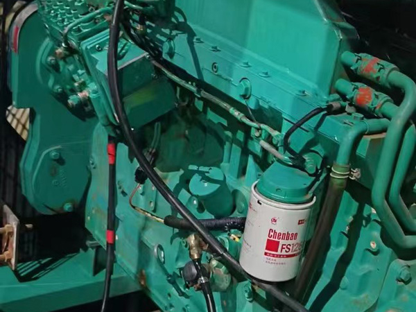 五河如何确定新的发电机组控制系统是否与原系统兼容？